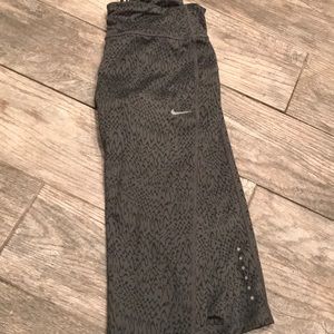 Nike running capris